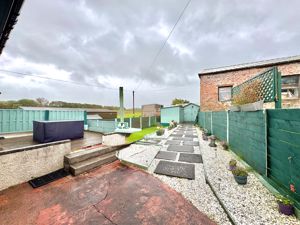 Photo 19- click for photo gallery